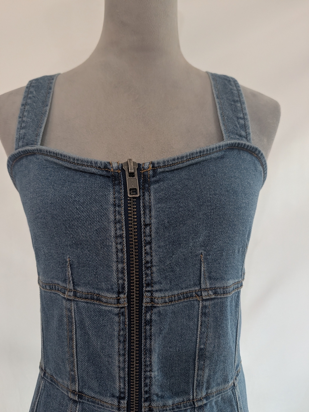 Tinseltown Light Blue Zip-Front Denim Overall Dress - Picture 3 of 7